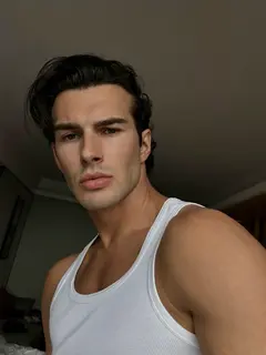 David escort à Paris