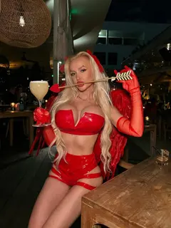 Mimi escort à Paris